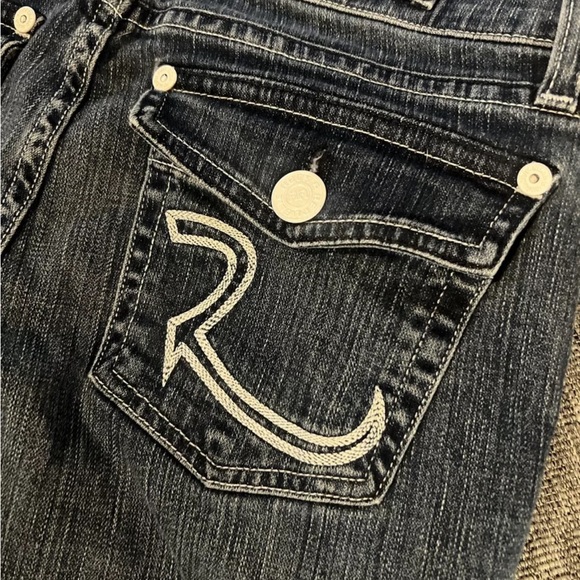Rock Republic Hurt Bootcut Jeans Sz 27 Flap Pockets w/ White Rs - Picture 2 of 9